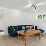 בית נופש 2 Bedroom Stunning In Holbæk