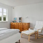 2 Bedroom Stunning In בית נופש *